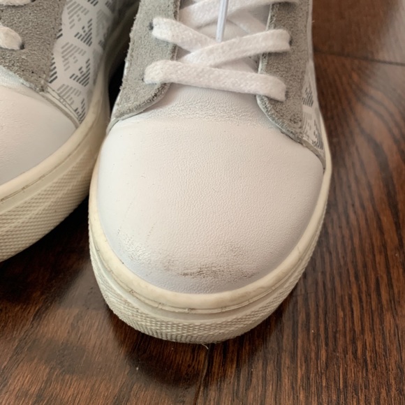 Boys Armani high tops (size 13) - Picture 4 of 8
